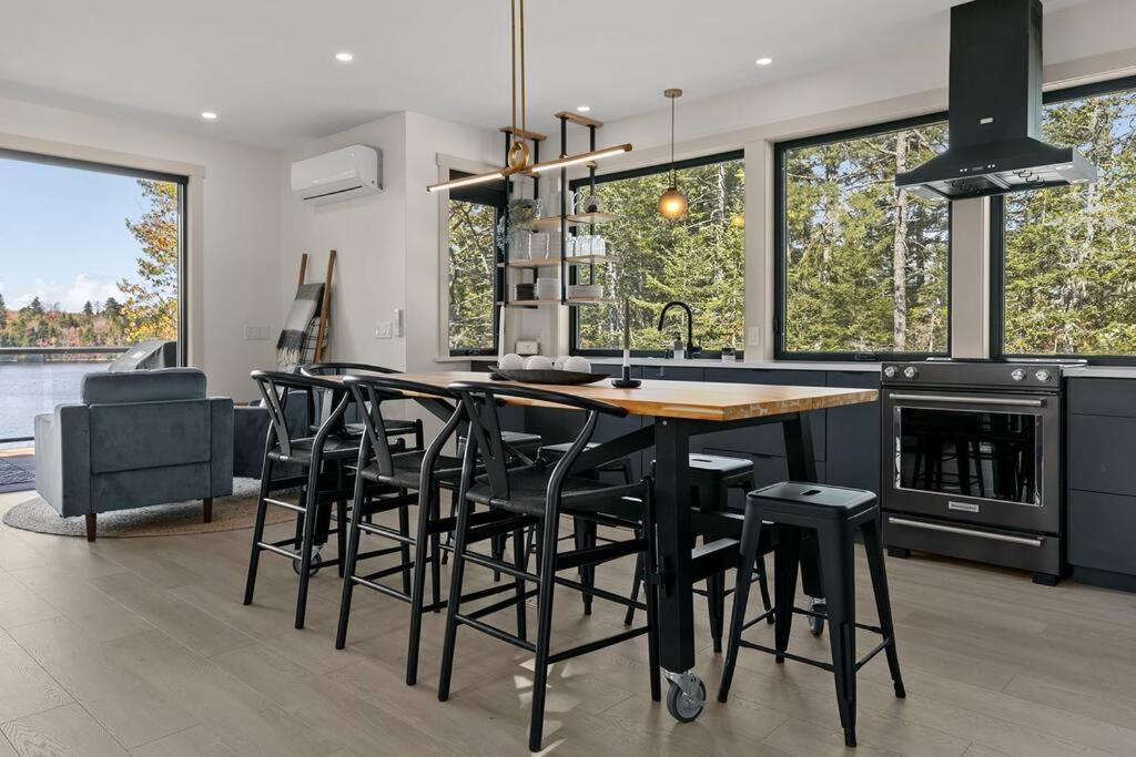 Numinous Cottage Long Lake Oasis Centre Rawdon Εξωτερικό φωτογραφία