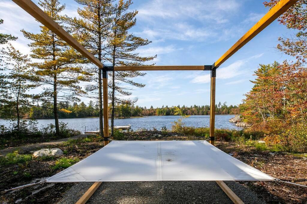 Numinous Cottage Long Lake Oasis Centre Rawdon Εξωτερικό φωτογραφία