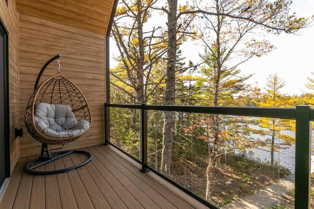 Numinous Cottage Long Lake Oasis Centre Rawdon Εξωτερικό φωτογραφία